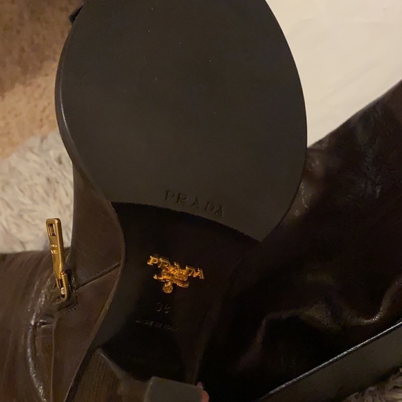 Prada heeled scrunch boots. - Picture 2 of 12